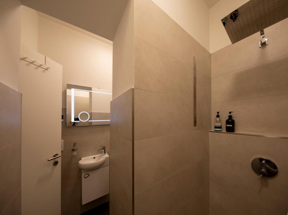 Jaybnb - Gemuetliches Apartment Direkt Am Hafen Von 多特蒙德 外观 照片